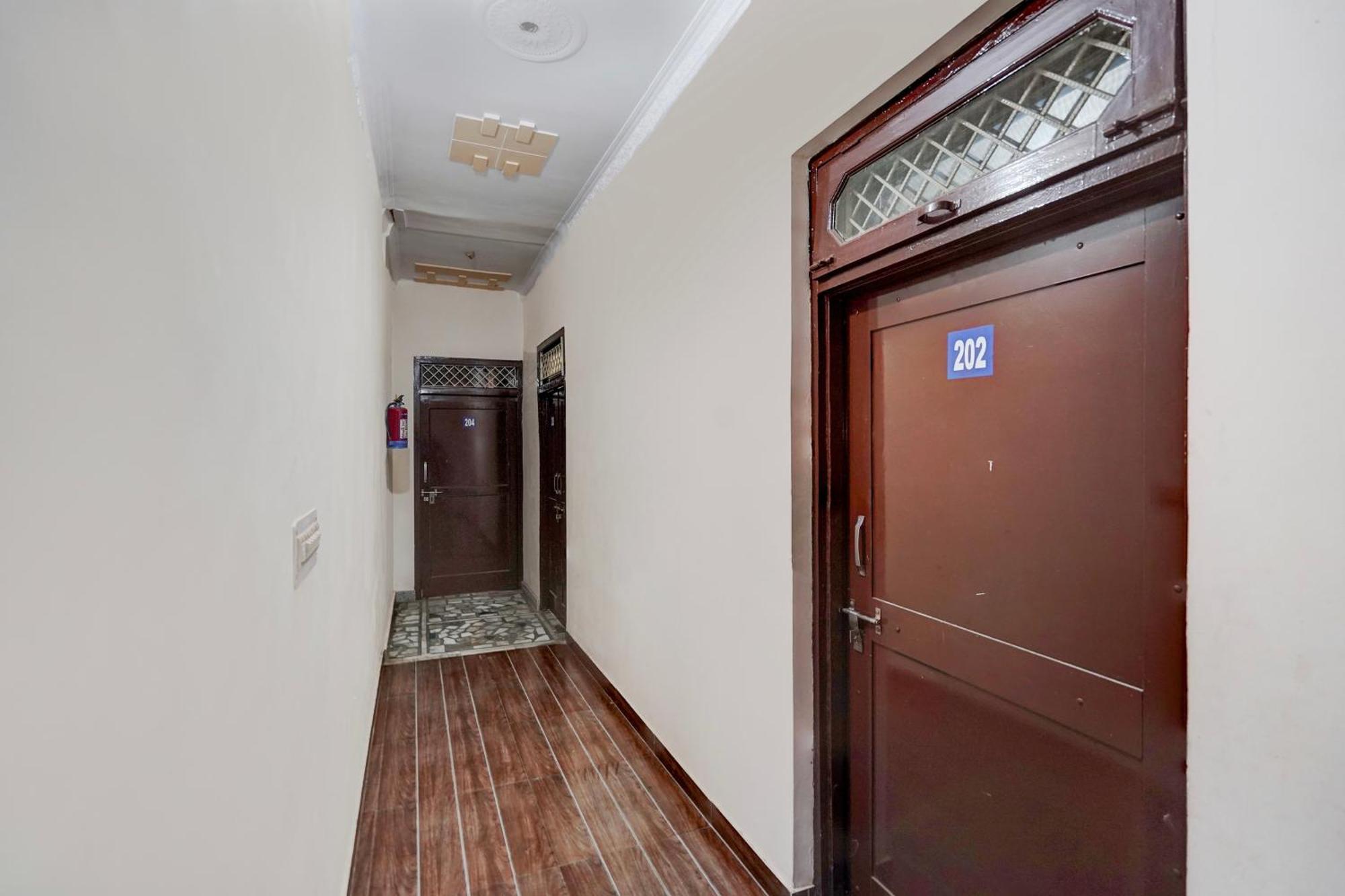 Oyo Hotel Maharaja Palace Meerut Εξωτερικό φωτογραφία