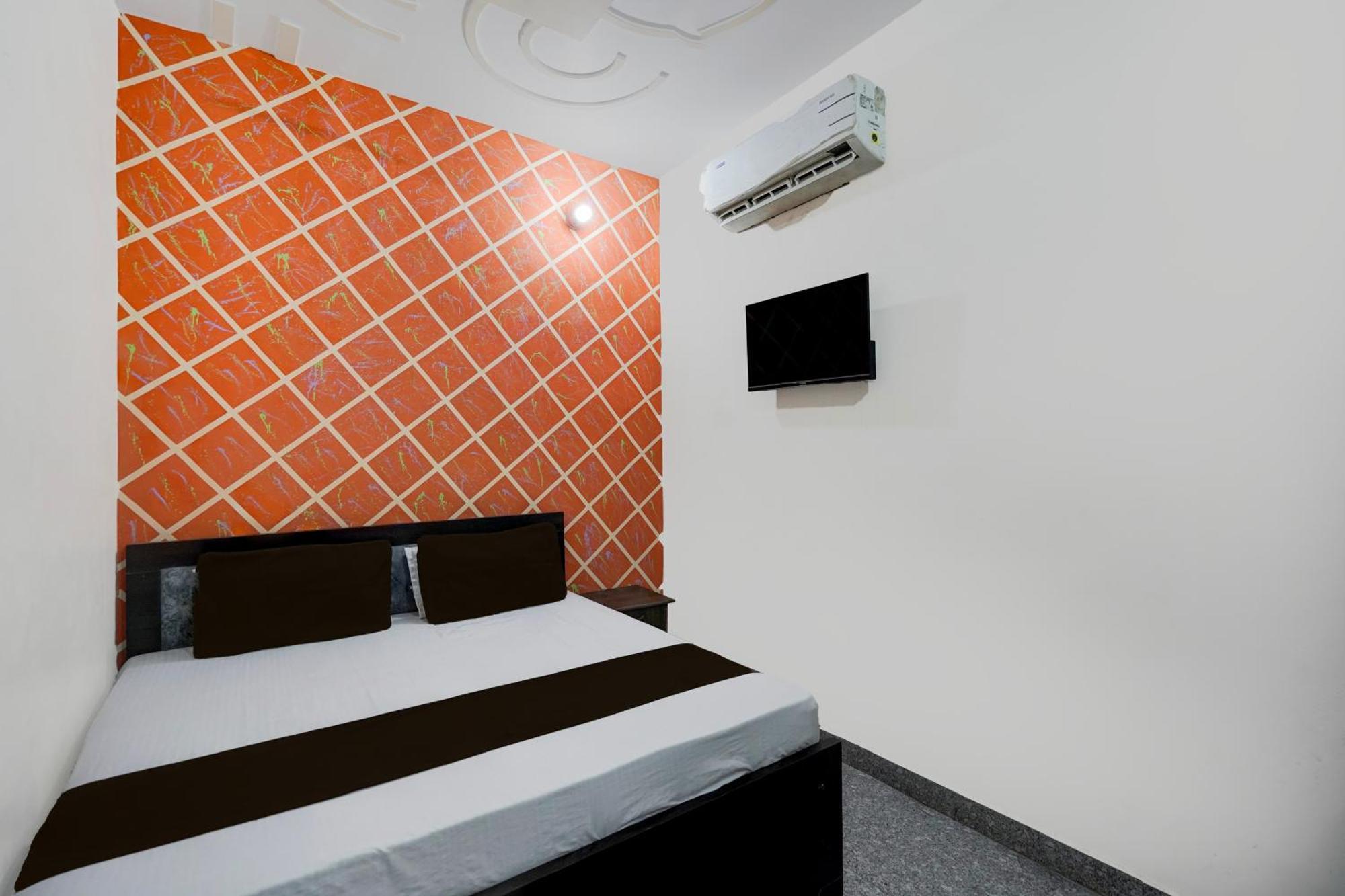 Oyo Hotel Maharaja Palace Meerut Εξωτερικό φωτογραφία